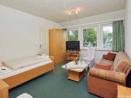 Zimmer - 1 Person -  - Dorfstraße - 24582 - Mühbrook