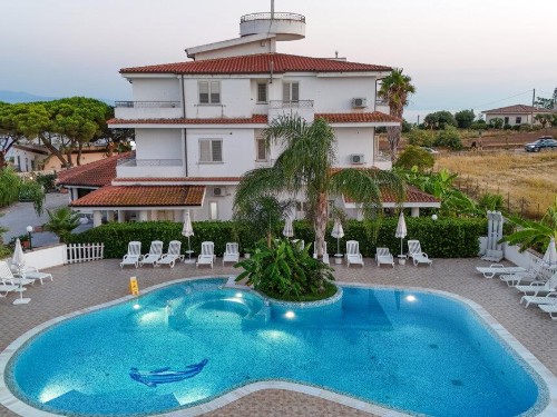 Ferielejlighed - 4 personer -  - Viale G.Berto snc - 89865 - Ricadi