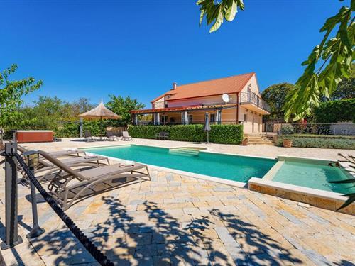 Holiday home - 10 persons -  - Kakma - Biograd-Kakma - 23423 - Kakma