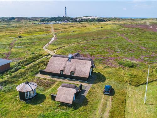 Holiday Home/Apartment - 4 persons -  - Fyrmarken - Nr. Lyngvig - 6960 - Hvide Sande