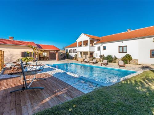 Sommerhus - 12 personer -  - Miranje - Zadar-Miranje - 23420 - Miranje