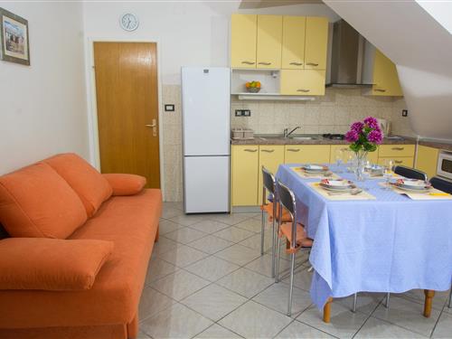 Sommerhus - 4 personer -  - Rogoznica - 22203 - Rogoznica