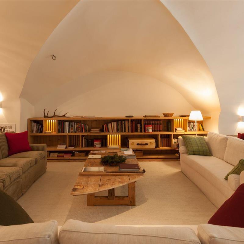 Ferielejlighed - 11 personer -  - Via Chantunela - 7522 - La Punt-Chamues-Ch