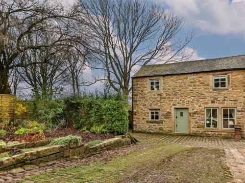 Holiday home - 3 persons -  - BB2 7EF - Mellor