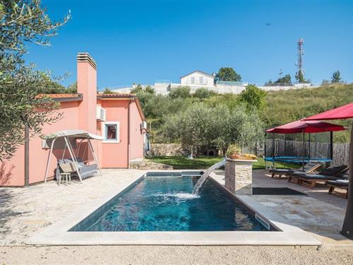 Holiday home - 9 persons -  - Krasica - 52460 - Buje