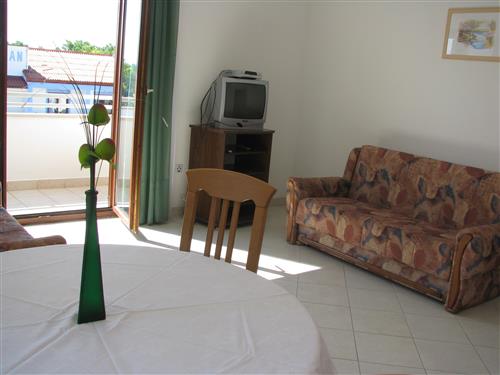 Holiday Home/Apartment - 4 persons -  - Privlaka - 23233 - Privlaka