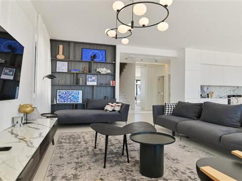 Villa - 10 personer -  - 21223 - Okrug Gornji