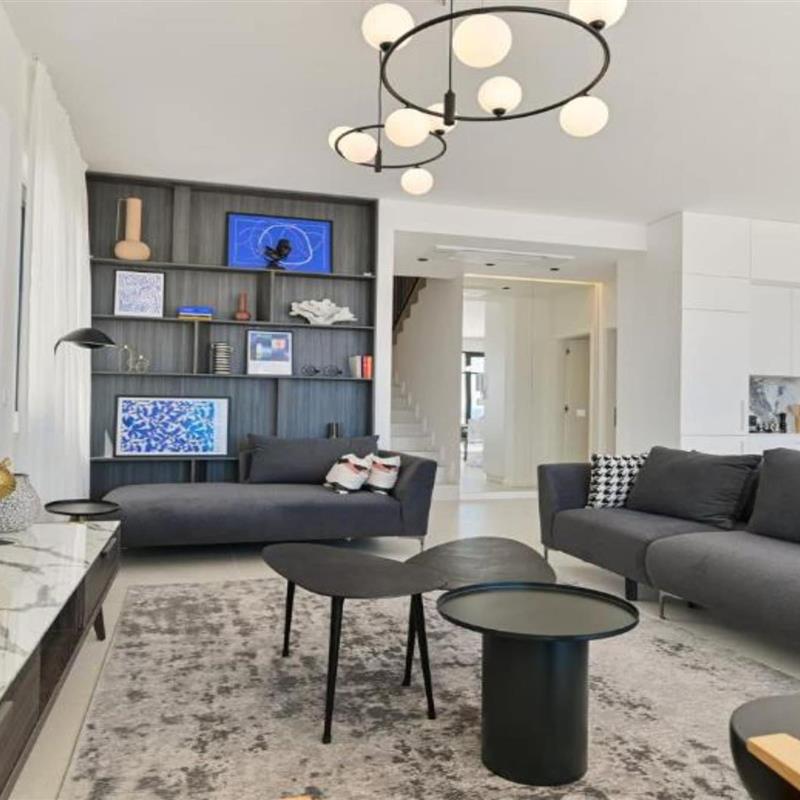 Villa - 10 personer -  - 21223 - Okrug Gornji