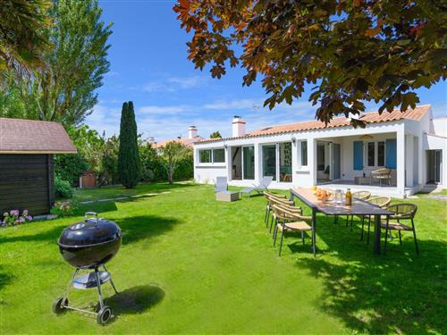 Holiday Home/Apartment - 8 persons -  - Ile De Noirmoutier - 85330