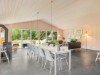 Image 9 - Kitchen