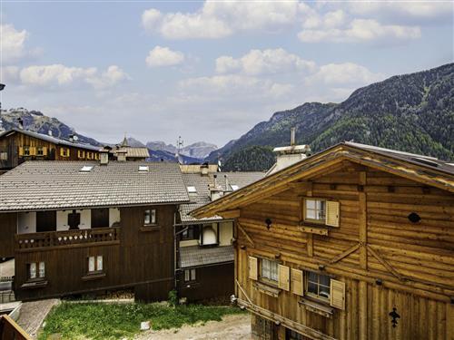 Holiday Home/Apartment - 4 persons -  - Pozza Di Fassa - 38036