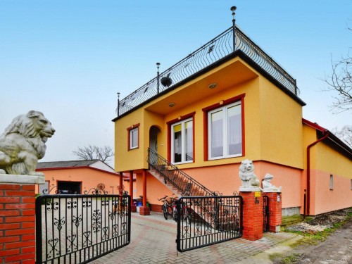 Fritidshus - 9 personer -  - 76-129 - Ostrowiec