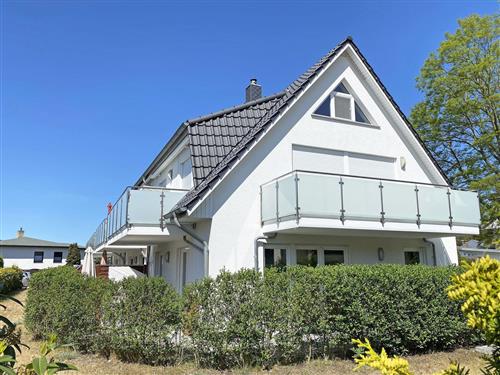 Holiday Home/Apartment - 4 persons -  - Strandstrasse - 18586 - Mönchgut Ot Thiessow  (Os