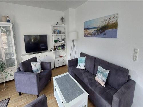 Holiday home - 4 persons -  - Lerchenweg - 23746 - Kellenhusen