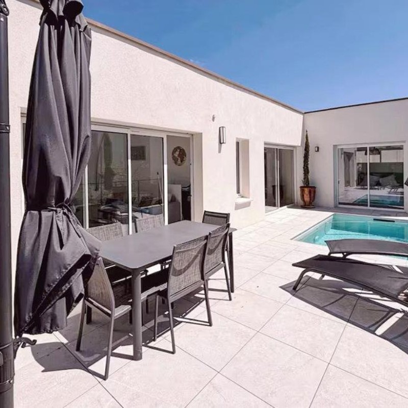 Sommerhus - 6 personer -  - Impasse des bergeronnettes - Nimes - 30900 - Nîmes