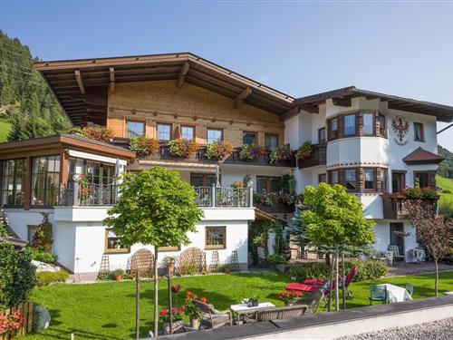 Holiday apartment - 3 persons -  - Gmünd - 6281 - Gmünd