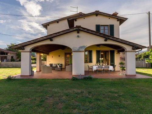 Sommerhus - 6 personer -  - 55100 - Lucca