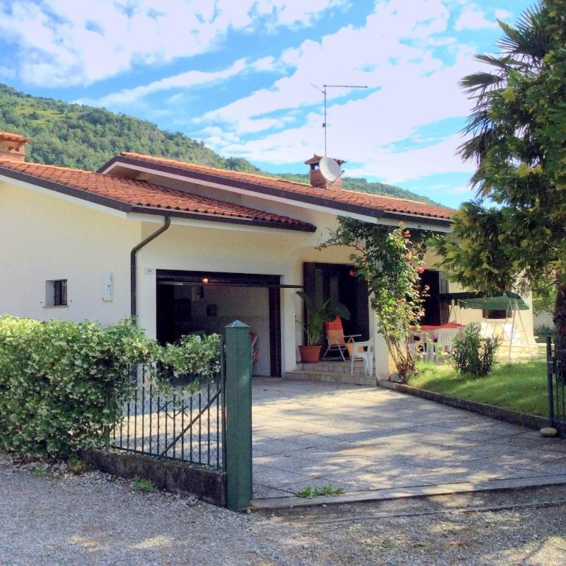Villa - 6 personer -  - 33090 - Travesio