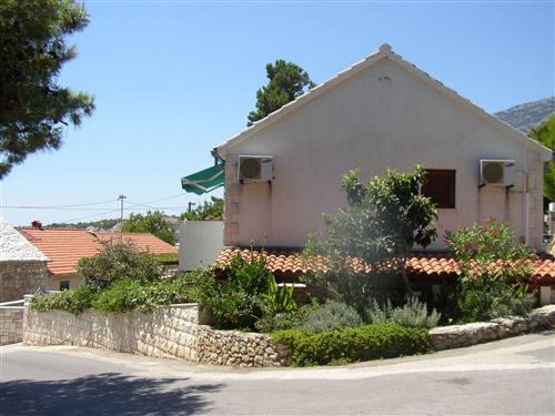 Holiday apartment - 3 persons -  - Brac/Bol - 21420