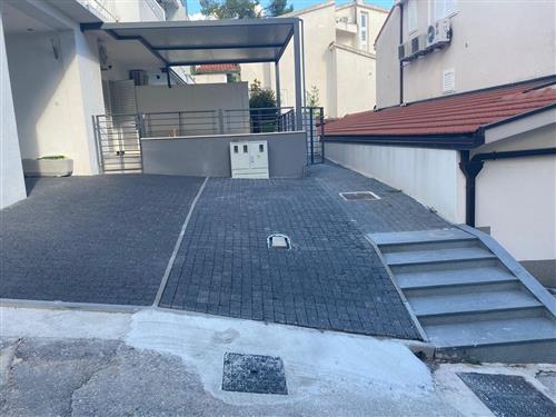 Holiday apartment - 2 persons -  - Biokovska - 21322 - Brela