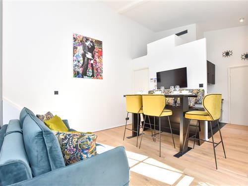 Holiday Home/Apartment - 6 persons -  - 75008 - Paris