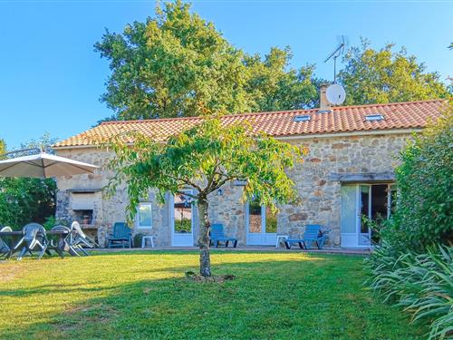 Fritidshus - 6 personer -  - rue du pass de Gna - 85150 - Landeronde