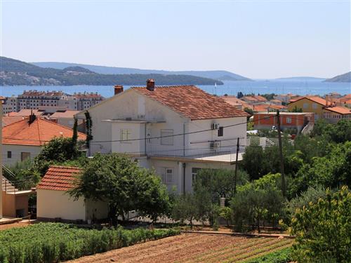 Holiday apartment - 4 persons -  - Rimski put - 21220 - Trogir