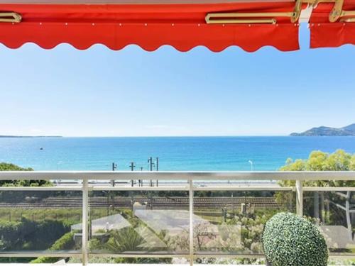 Holiday apartment - 4 persons -  - 06150 - Cannes La Bocca