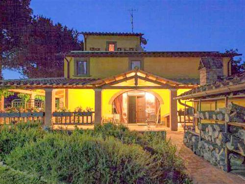 Holiday Home/Apartment - 4 persons -  - 52028 - Terranuova Bracciolini