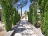 Image 34 - Outside
