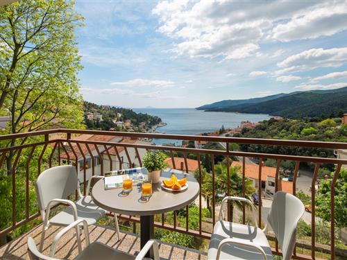 Holiday Home/Apartment - 6 persons -  - Rabac - 52221 - Rabac