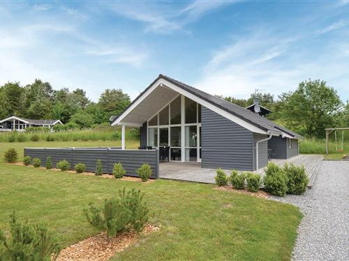 Emne nr.: 130-D16695