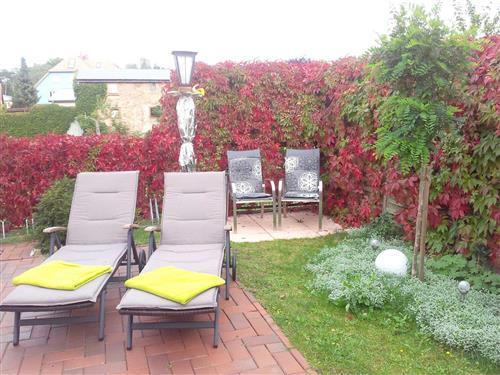 Ferielejlighed - 2 personer -  - Wiesengrund 4, Hausanteil mit Garten und Liegen - 17449 - Karlshagen