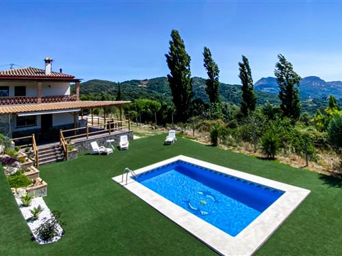 Holiday home - 6 persons -  - Pedanía de salitre diseminado - 29491 - Algatocin