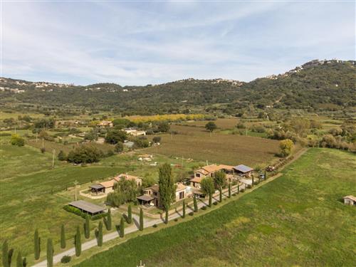 Holiday apartment - 6 persons -  - Lago Di Bolsena - 01027