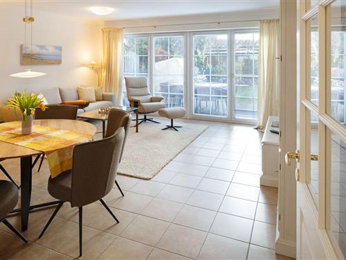 Holiday home - 5 persons -  - Mövenbergstraße - 25992 - List