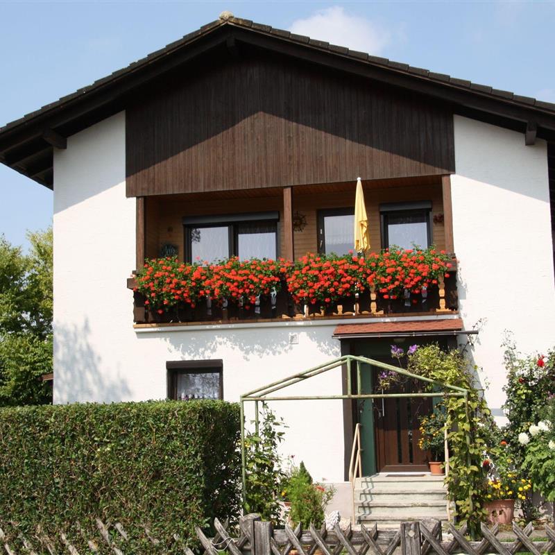 Ferielejlighed - 5 personer -  - Petzenhofener Straße - 82269 - Walleshausen