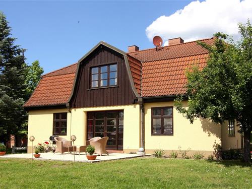 Holiday Home/Apartment - 2 persons -  - 19412 - Wendorf