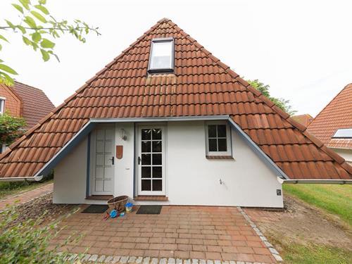 Holiday Home/Apartment - 6 persons -  - Vogelsand - 27639 - Wurster Nordseeküste