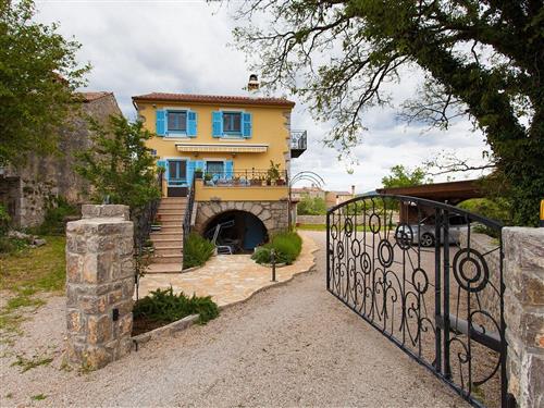 Holiday apartment - 6 persons -  - Murajska cesta - 51517 - Kornic