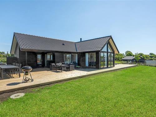Feriehus - 10 personer -  - Strandvænget - Saksild - 8300 - Odder