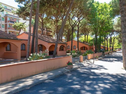 Bungalow - 6 personer -  - 44029 - Lido Di Spina