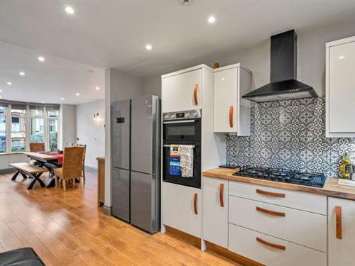 Holiday home - 8 persons -  - EX34 8DH - Ilfracombe