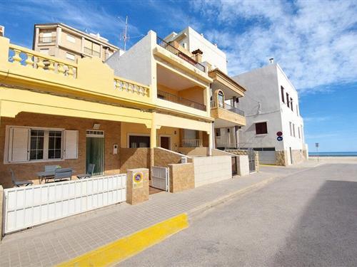 Feriehus - 7 personer -  - C/ Verge de Sales - El Perelló - 46420 - Sueca