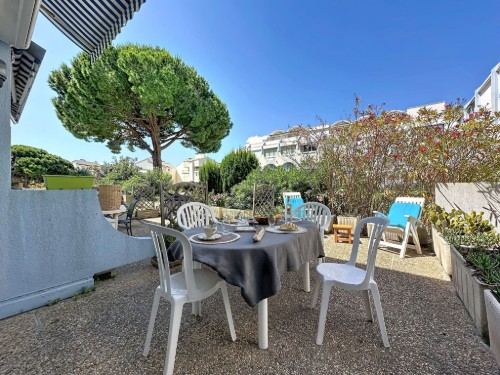 Holiday apartment - 4 persons -  - 30240 - Le Grau Du Roi
