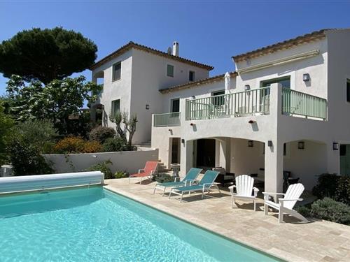 Holiday Home/Apartment - 12 persons -  - 83380 - Les Issambres