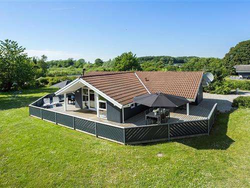 Sommerhus - 9 personer -  - Udsigten - Spodsbjerg - 5900 - Rudkøbing