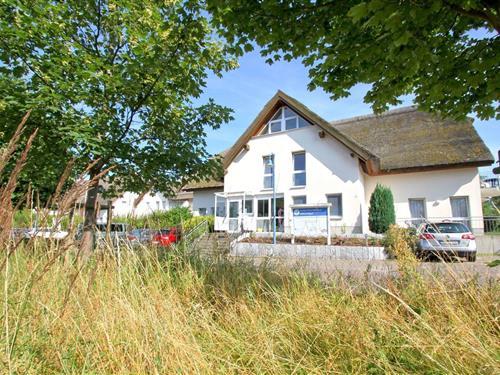 Holiday Home/Apartment - 3 persons -  - Göhrener Weg - 18586 - Mönchgut Ot Lobbe