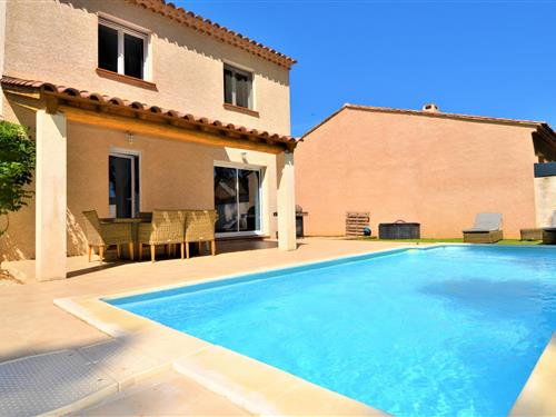 Feriehus / leilighet - 10 personer -  - Rue des Clarins - 13200 - Arles