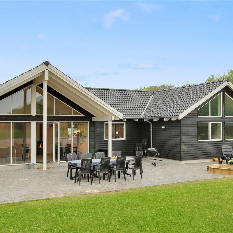 Sommerhus - 18 personer -  - Kronens Have - Lohals - 5953 - Tranekær